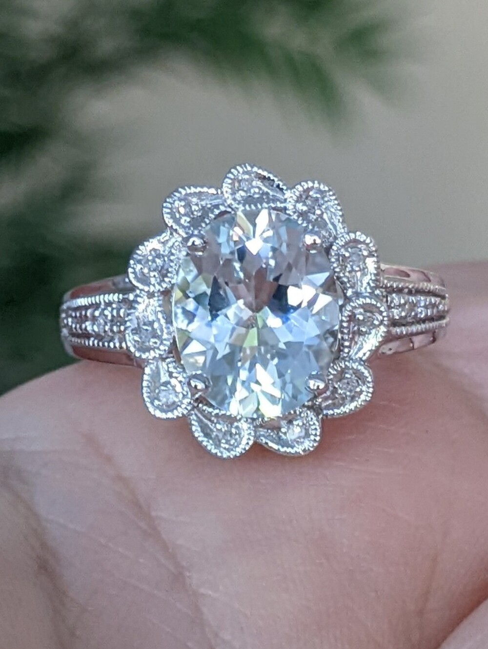 10K White Gold Aquamarine Ring With Diamond Halo